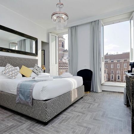 Della Croce Luxury Hotell Rom Exteriör bild